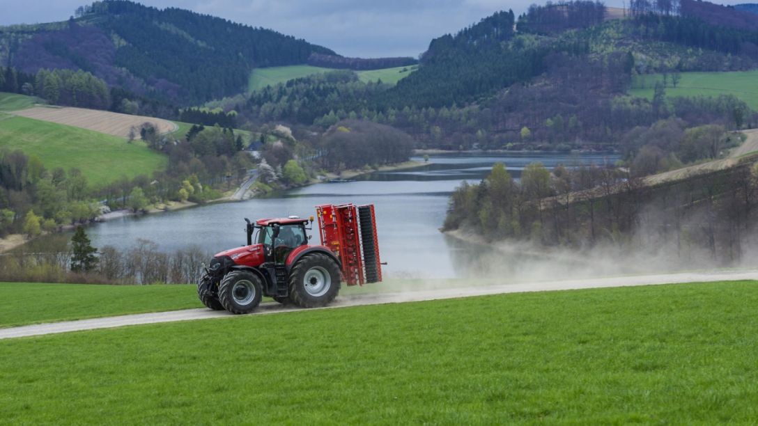 Zložljiva vrtavkasta brana NG-H 101 F30, za traktorje do 300 KM